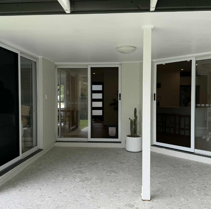 house-with-screens-fitted